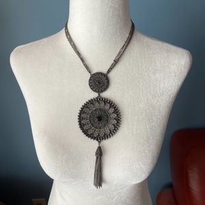 Vintage dark silver mandala like and tassels necklace GUC